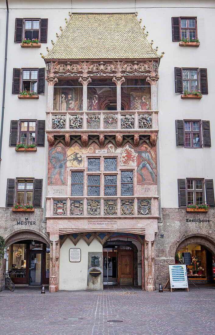 Goldenes Dachl, The Golden Roof, Herzog-Friedrich-Strasse, Innsbruck, Austria