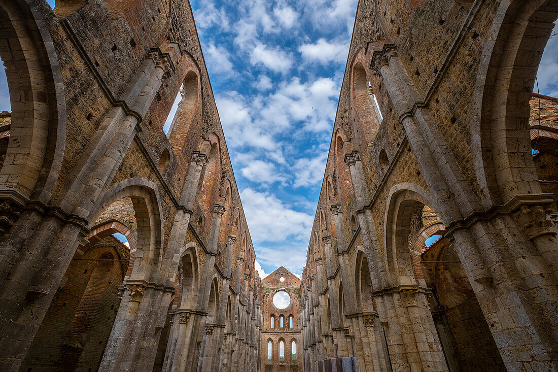 Italien, Toskana, Siena, San-Galgano-Basilika