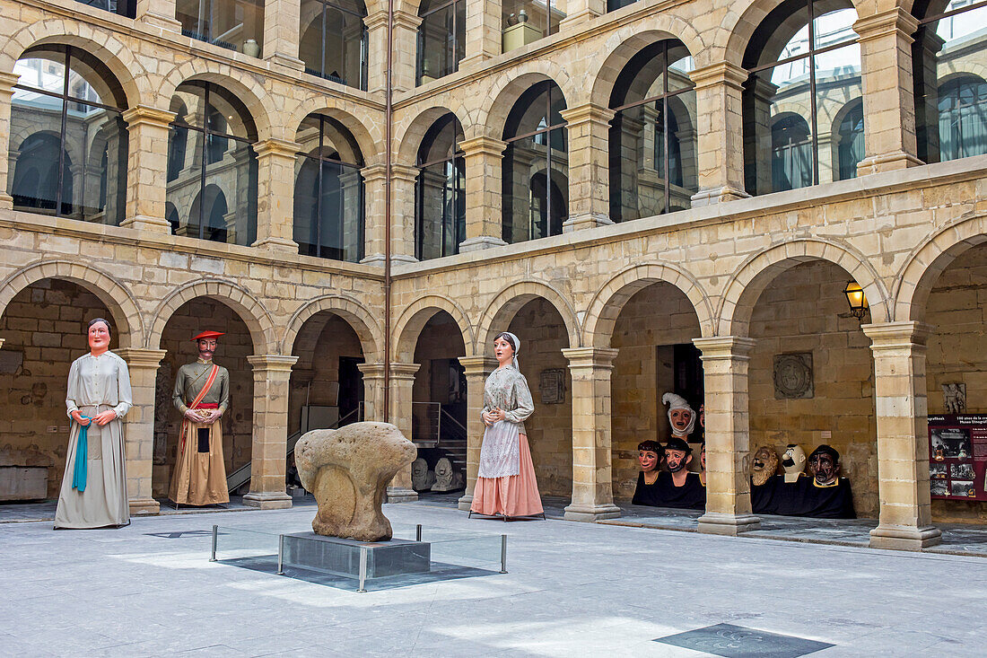 'Mikeldi' and giants in courtyard of Euskal Museoa-Basque museum. Archaeological museum of Bizkaia and Ethnographic basque. Bilbao. Spain.