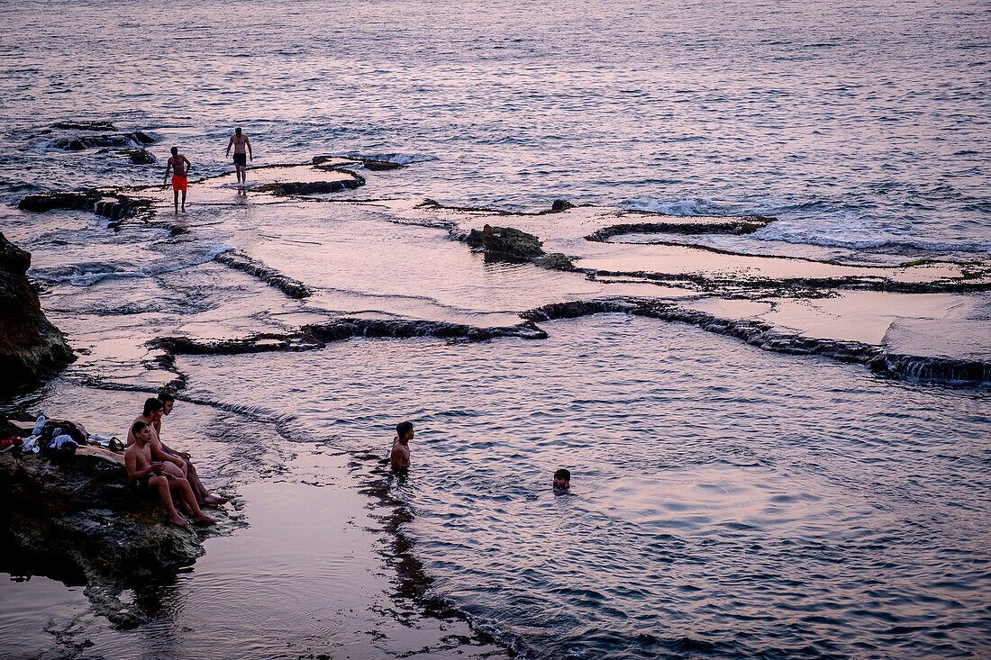 Badende, Corniche, Beirut, Libanon