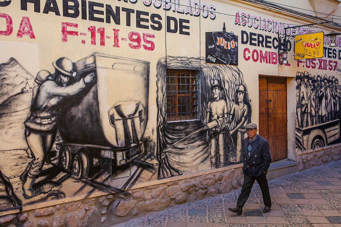 Graffiti, in der Zentrale der Vereinigung der pensionierten Bergleute, Calle Junin, Potosi, Bolivien