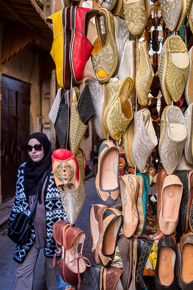 Schuhgeschäft, Medina, Fez. Marokko