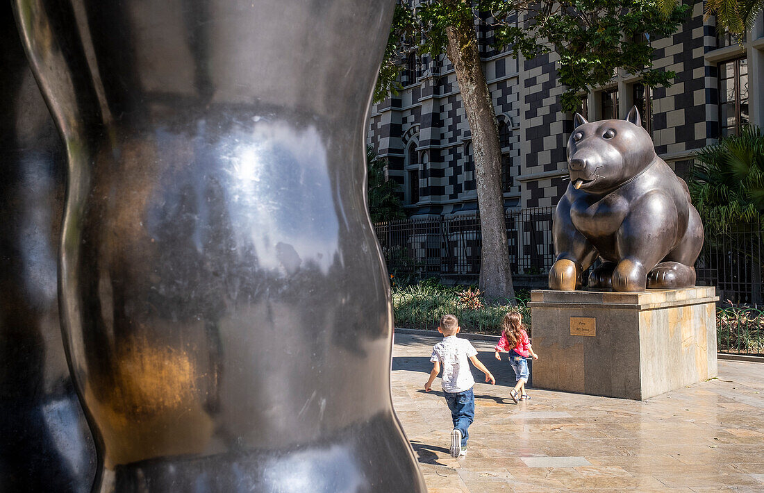 Skulpturen von Fernando Botero, auf der Plaza Botero, Botero-Platz, Medellín, Kolumbien