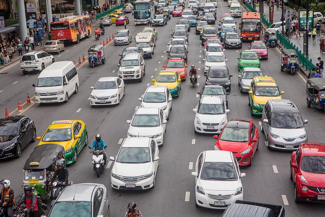 traffic jam on Ratchadamri Rd, Bangkok, Thailand