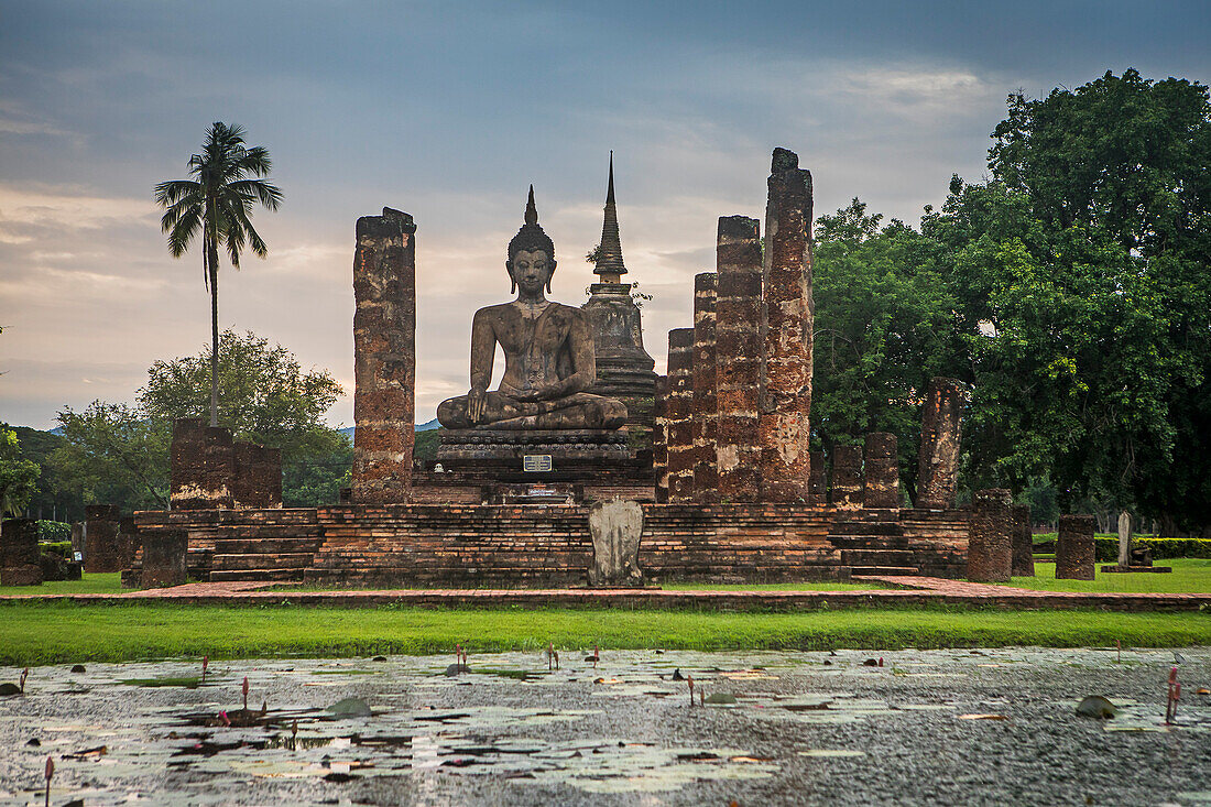 Wat Mahathat, Historischer Park von Sukhothai, Sukhothai, Thailand