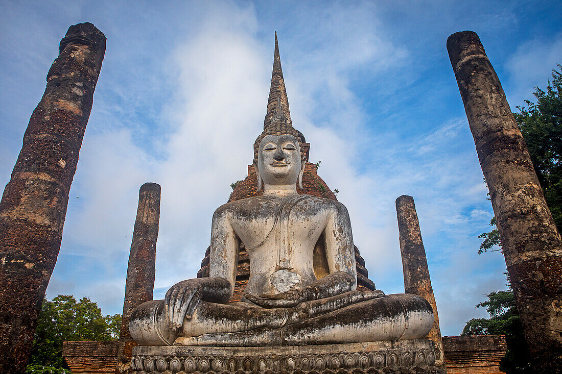 Wat Sa Si, im Historischen Park von Sukhothai, Sukhothai, Thailand