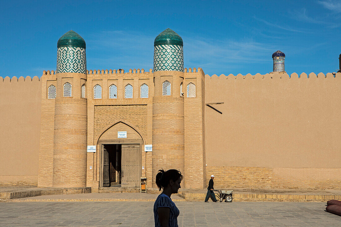 Haupttor der Kuhna Ark, Platz der Hinrichtung, Chiwa, Usbekistan