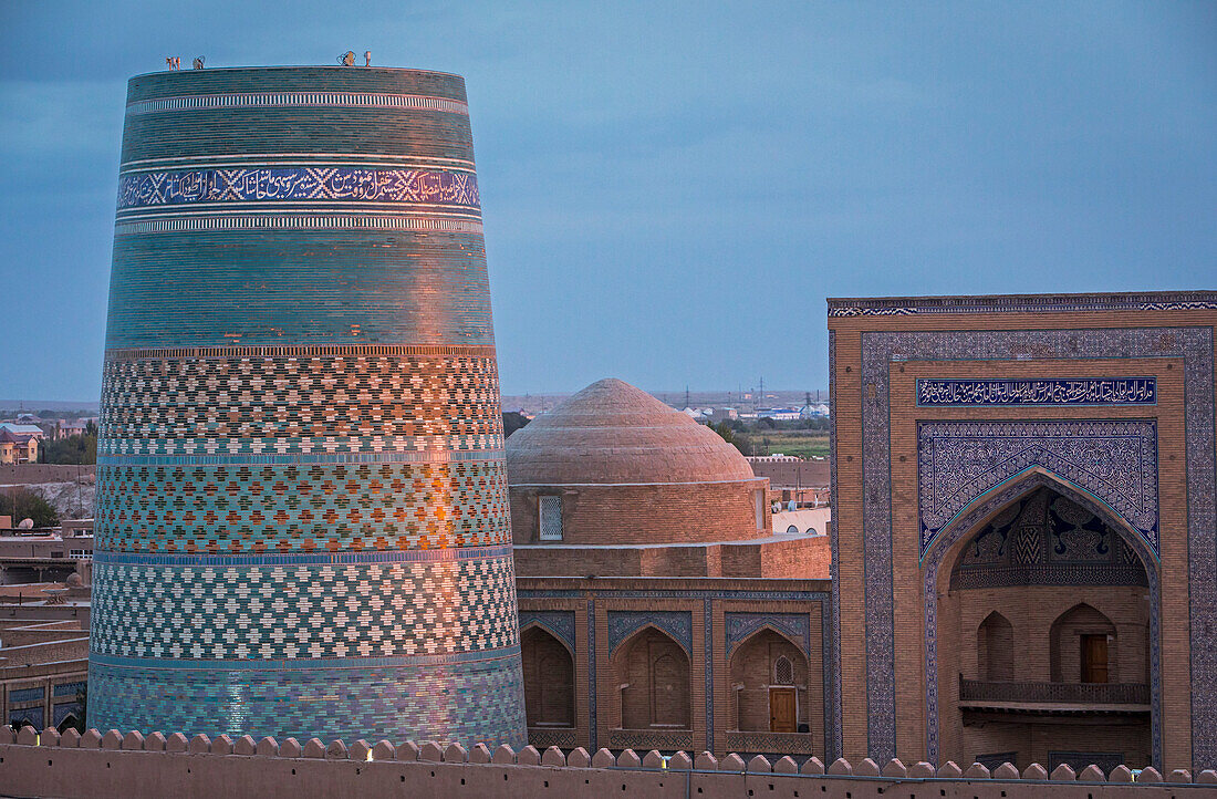 Kalta Minor minaret and Muhammad Amin Khan medressa, Khiva, Uzbekistan