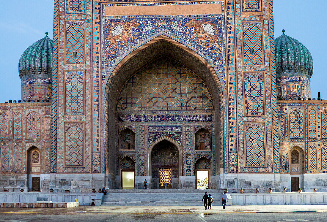 Sher Dor Medressa, Registan, Samarkand, Uzbekistan