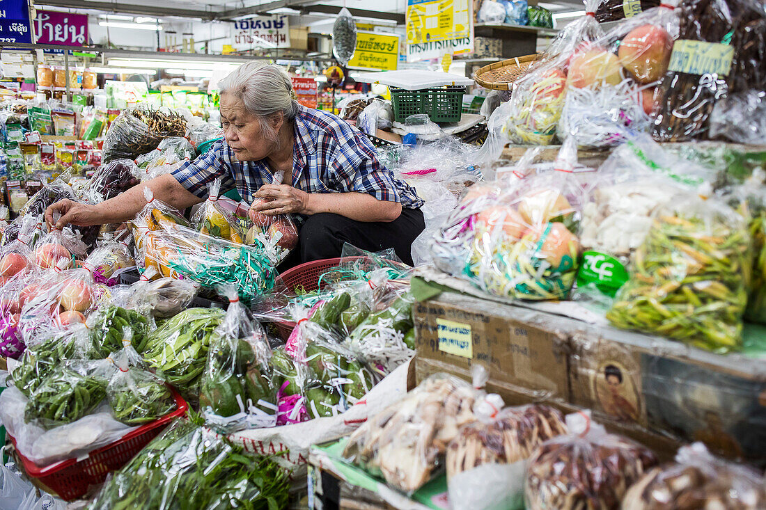 Gemüseladen, Warorot-Markt (Talat Warorot) in Chiang Mai, Thailand
