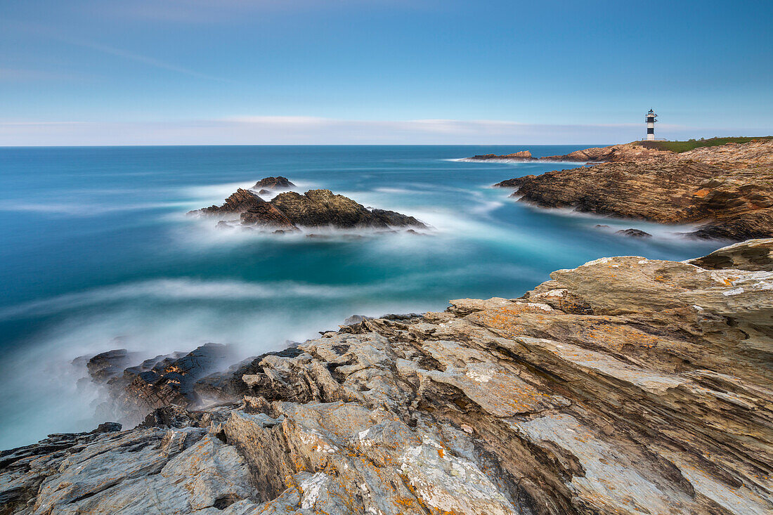 Faro di Illa Pancha, Lugo, Ribadeo, Galicia, Spain, Iberian Peninsula, Western Europe