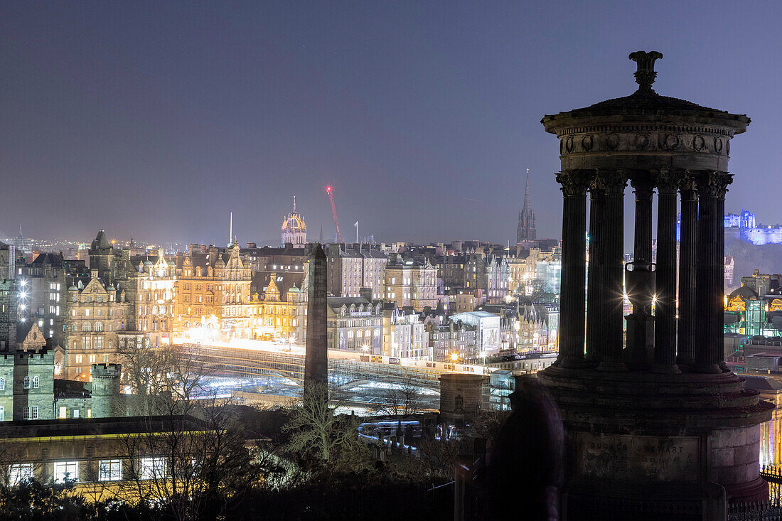 Europa, Vereinigtes Königreich, Großbritannien, Schottland. Blick vom Calton Hill