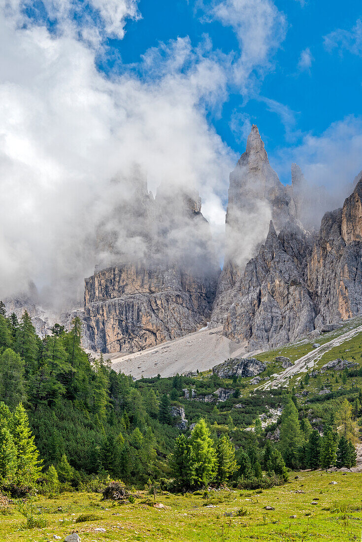 Tiers / Tires, Tires Valley, province of Bolzano, Dolomites, South Tyrol, Italy. The Vaiolet Towers in the fog