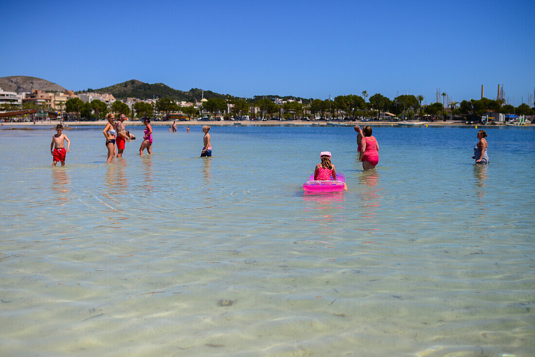 Strand von Alcudia auf Mallorca, Spanien