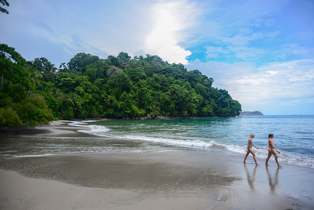 Strand im Manuel-Antonio-Nationalpark, Costa Rica