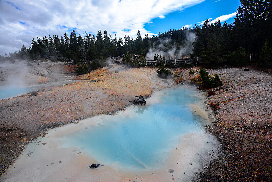 Norris Geyser Basin im Yellowstone-Nationalpark, USA