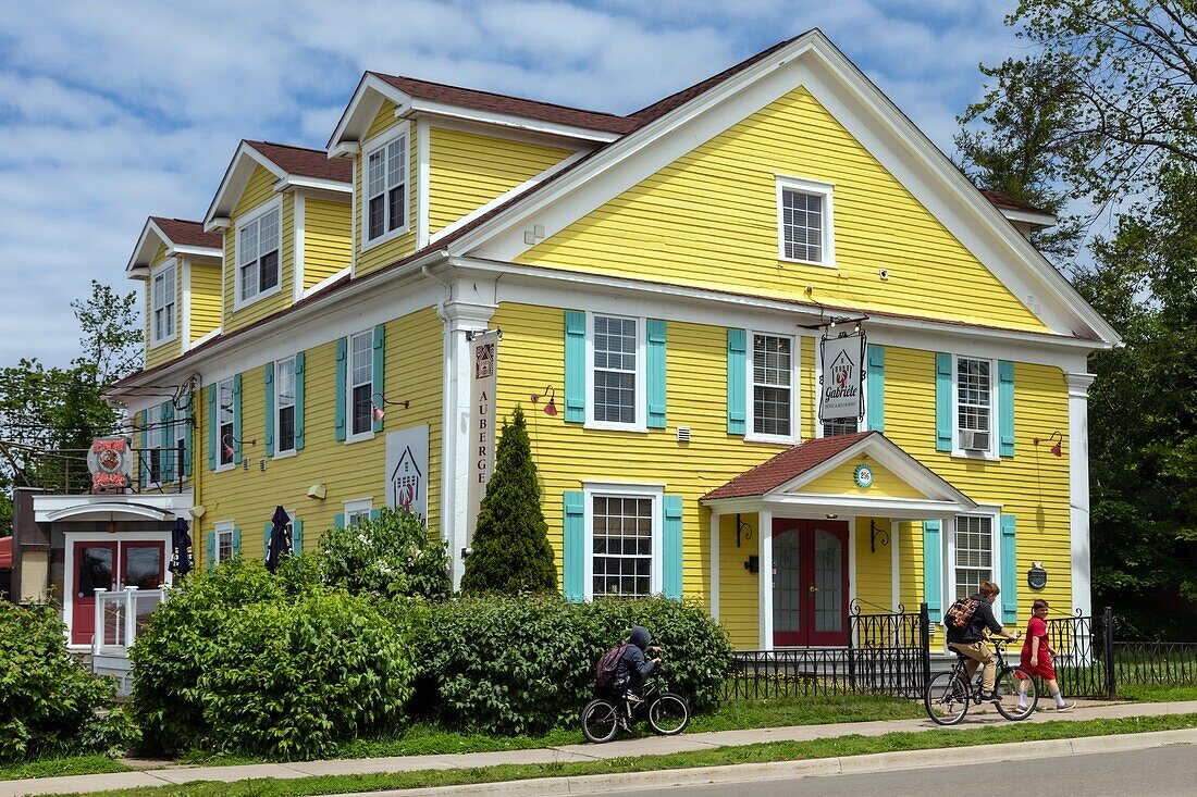 Hotel restaurant, auberge gabriele inn, shediac, lobster capital of the world, new brunswick, canada, north america