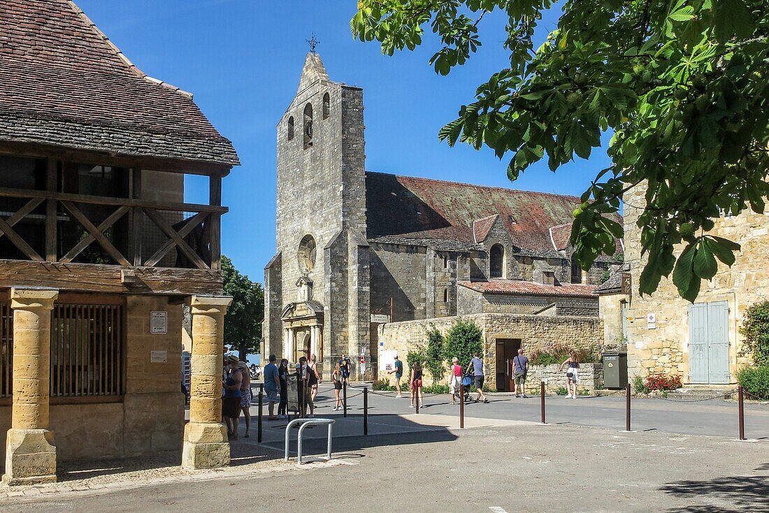 The 17th century notre-dame de l'assomption church, domme, dordogne, perigord, france