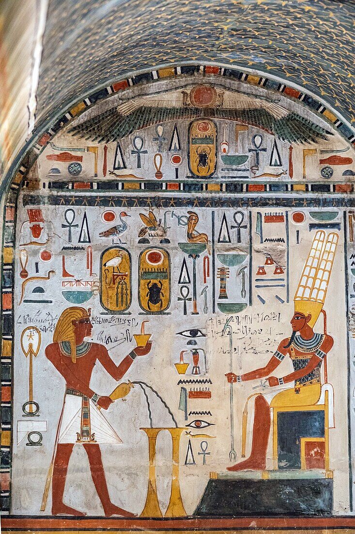 Vaulted chapel ornamented with painted reliefs in a perfect state of preservation, the king tuthmosis making an offering of fire and water to the sovereign god amon-re, egyptian museum of cairo devoted to egyptian antiquity, cairo, egypt, africa