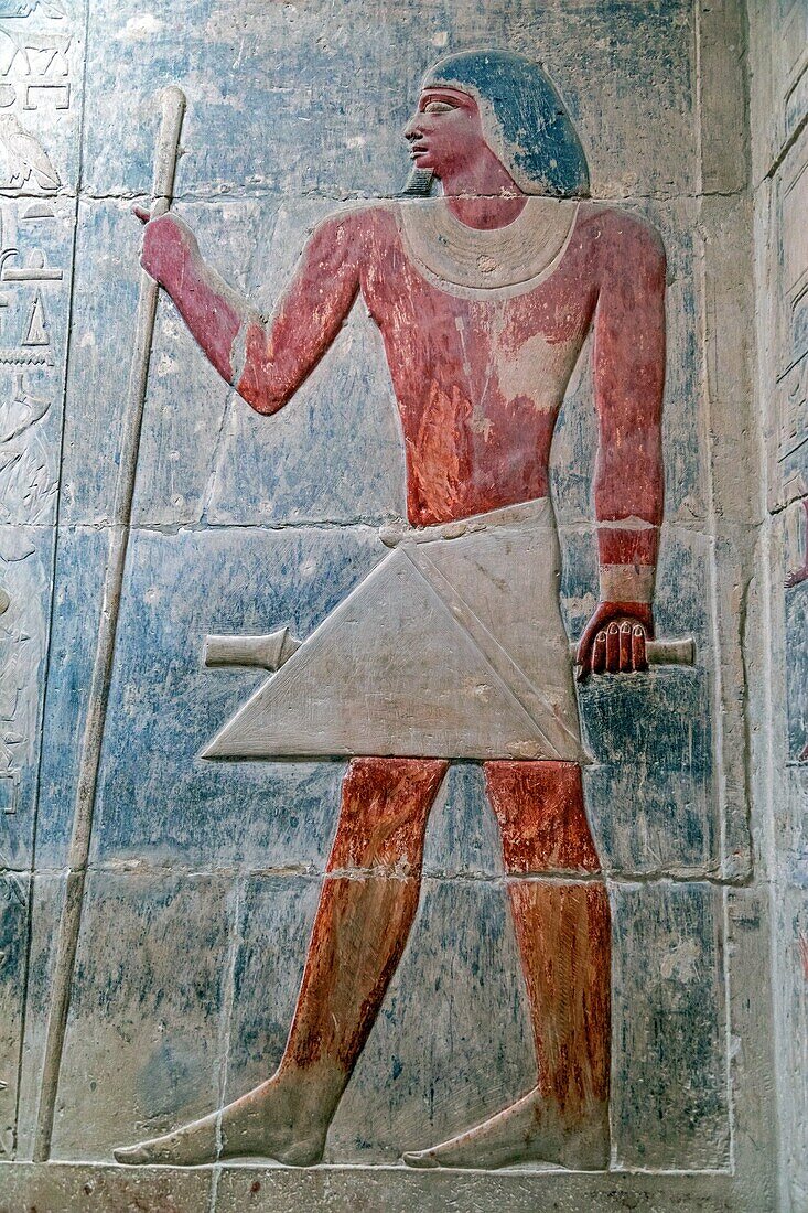 Bas-relief of kagemni, vizier during the reign of king teti, saqqara necropolis, region of memphis, former capital of ancient egypt, cairo, egypt, africa