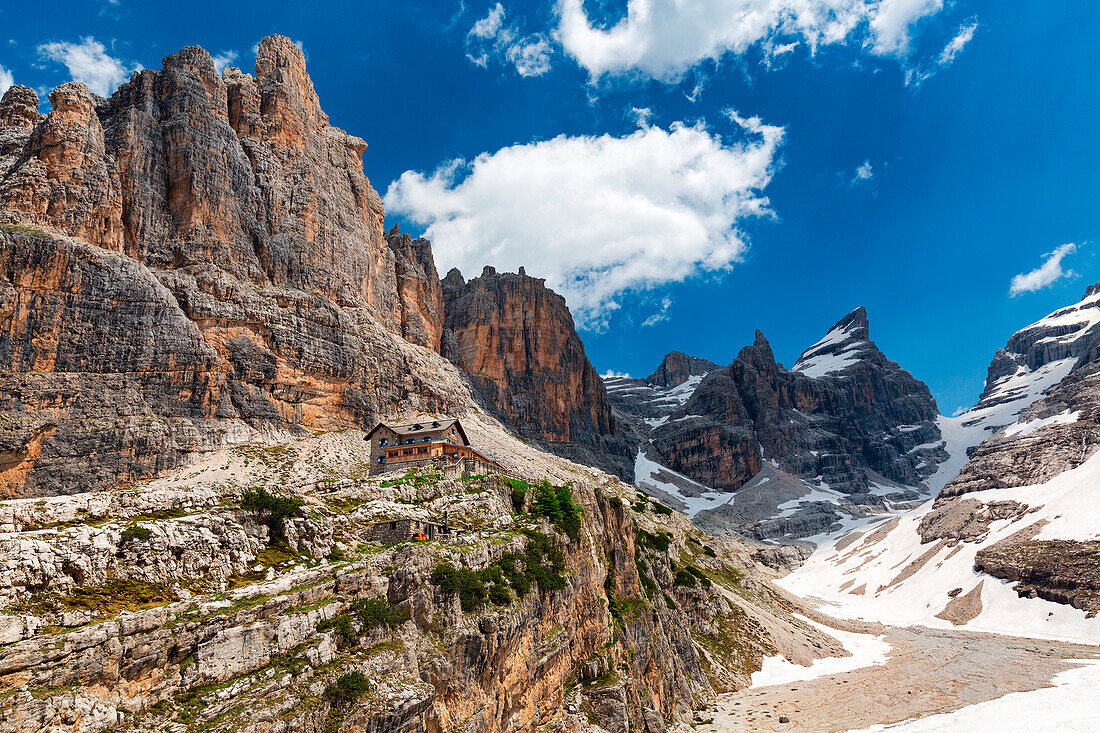 Refuge Tuckett in Brenta massive, Dolomites, Province of Trento, Trentino Alto Adige, Italy, Western Europe