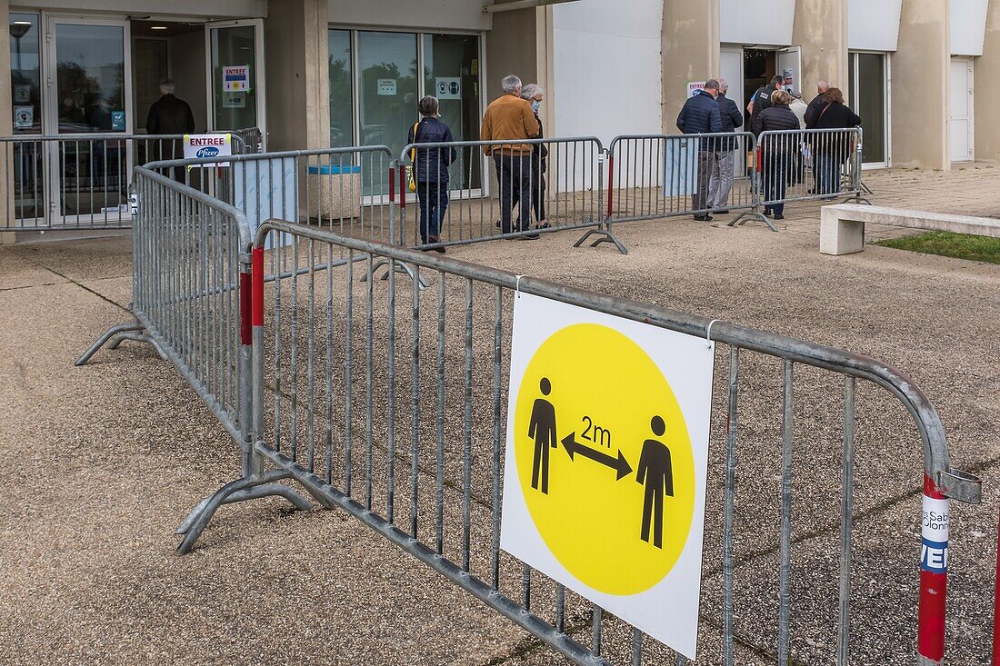 Covid 19 vaccination center, gymnasium, les sables d'olonne, vendee, pays de loire, france, europe