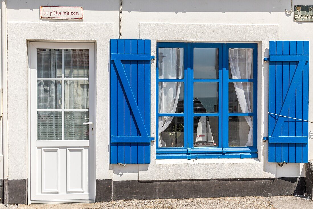 Fisherman's house, audresselles, (62) pas-de-calais, france