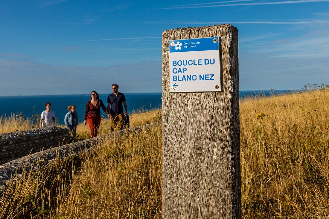 Blanc nez (weiße Nase) Umhang, escalles, (62) pas-de-calais, frankreich