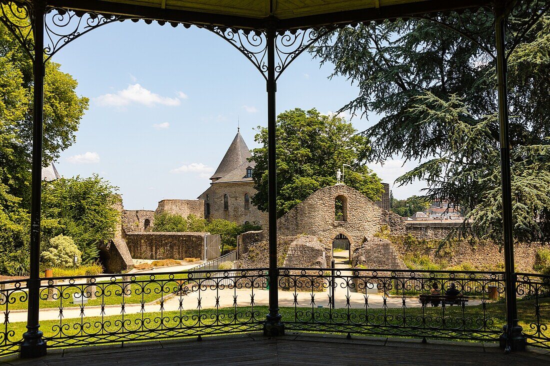 Museum des schlosses von mayenne, (53) mayenne, pays de la loire