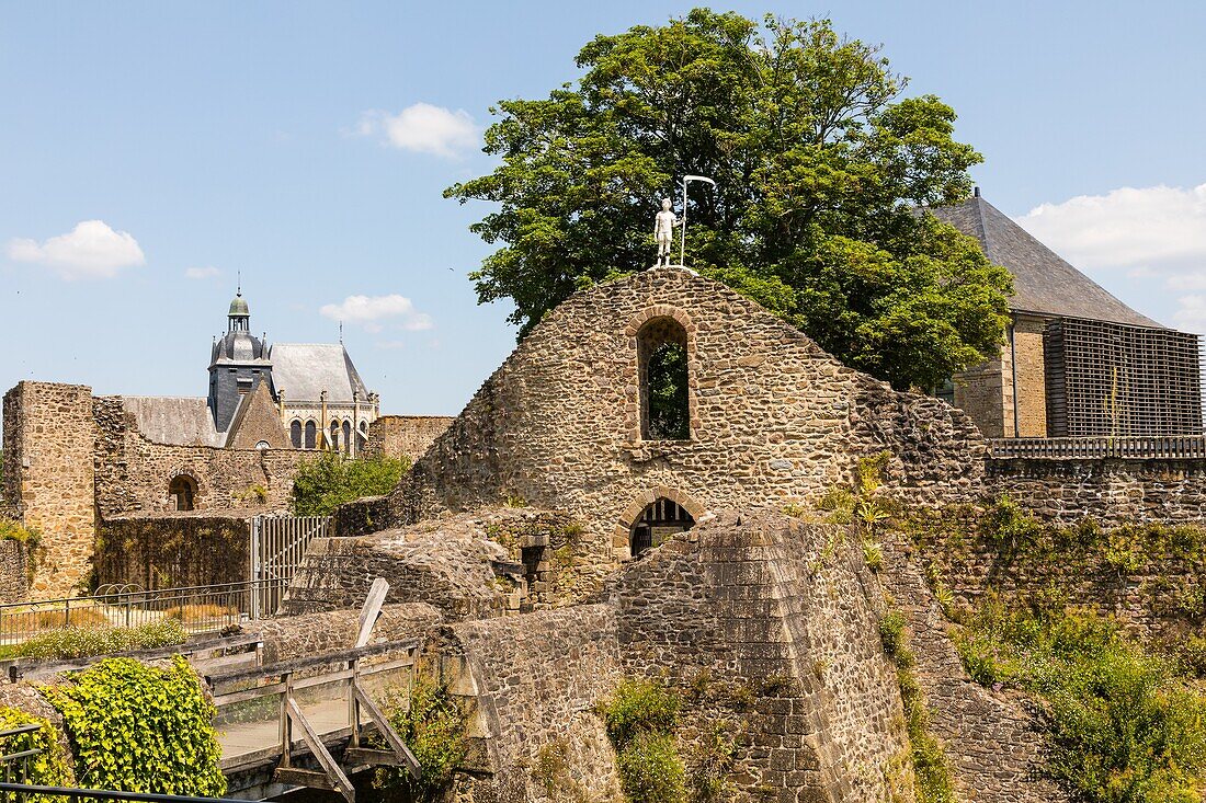 Museum des schlosses von mayenne, (53) mayenne, pays de la loire