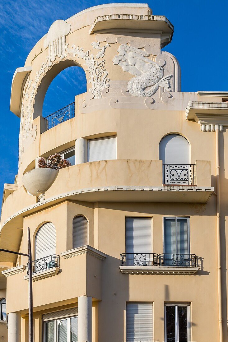 The sirenes' palace, art deco, sainte maxime