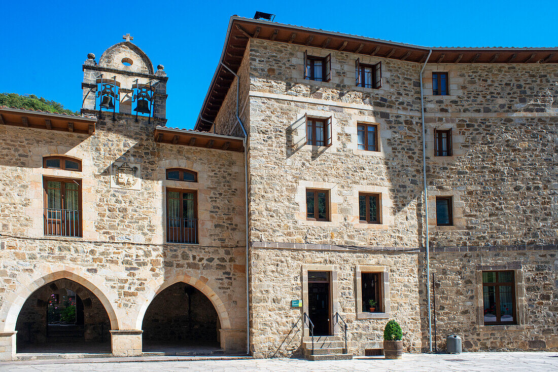 Kloster Santo Toribio de Liebana. Region Liébana, Picos de Europa, Kantabrien, Spanien, Europa