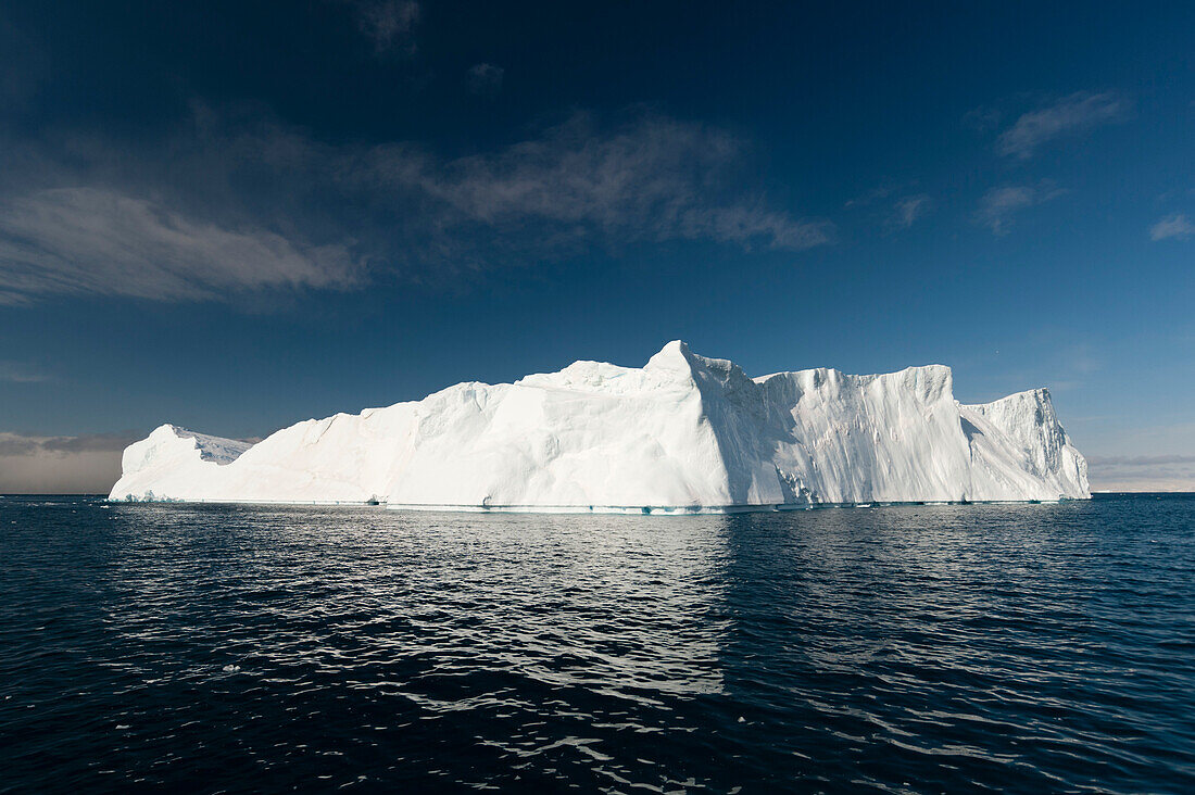 An iceberg in Ilulissat icefjord, an UNESCO World Heritage Site. Ilulissat Icefjord, Ilulissat, Greenland.