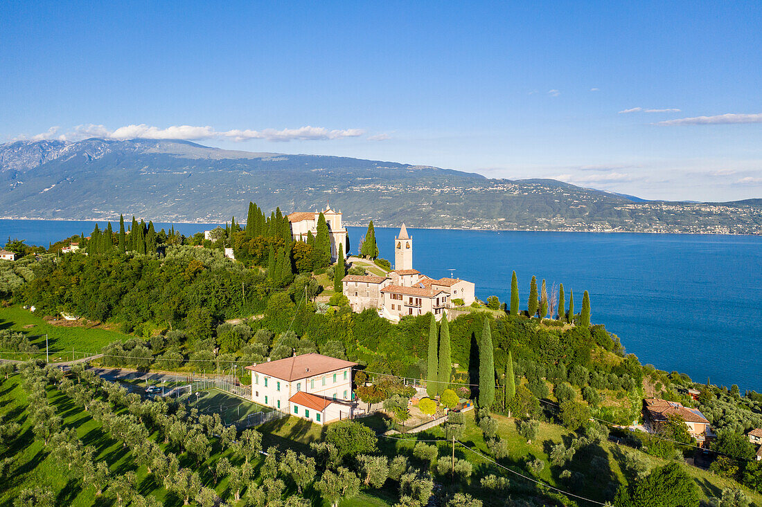 Kirche von Gaino über dem Gardasee, Gaino, Provinz Brescia, Gardasee, Lombardei, Italien