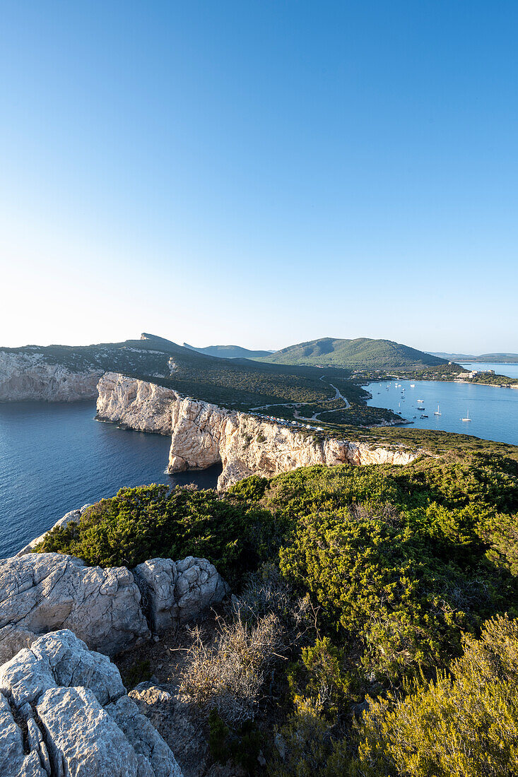 Sonnenuntergang am Capo Caccia, Alghero, Provinz Sassari, Sardinien, Italien