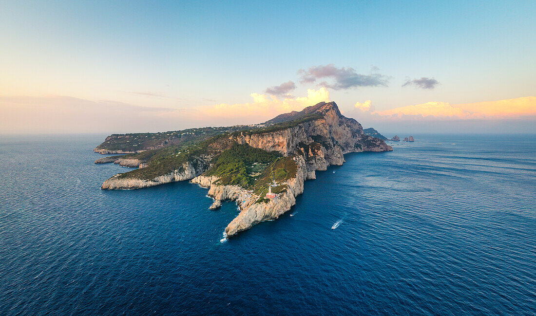 Leuchtturm von Punta Carena, Insel Capri, Kampanien, Italien