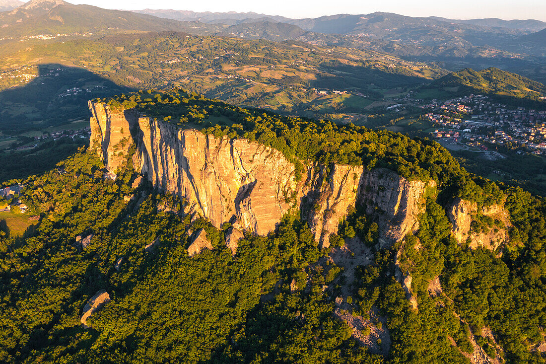 Pietra di Bismantova, Castelnuovo nei Monti, Provinz Reggio Emilia, Emilia Romagna, Italien