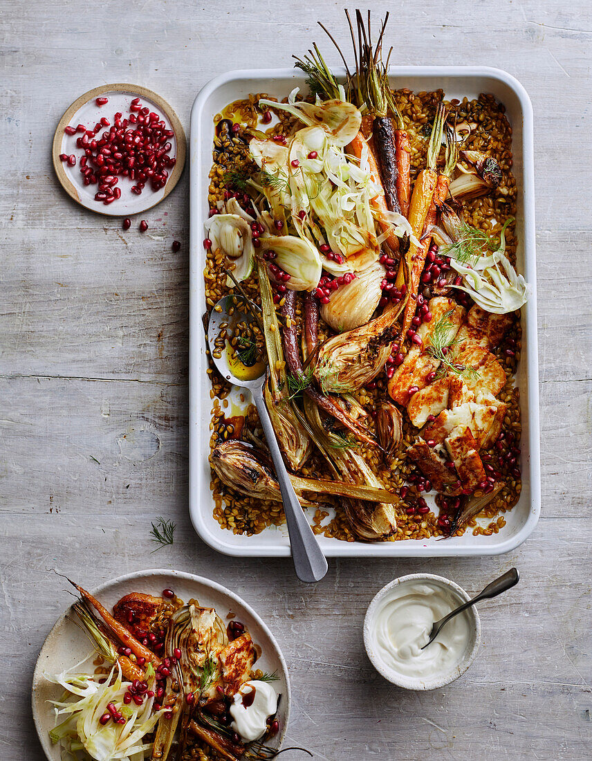 Gebackener Farro mit Karotte und Halloumi