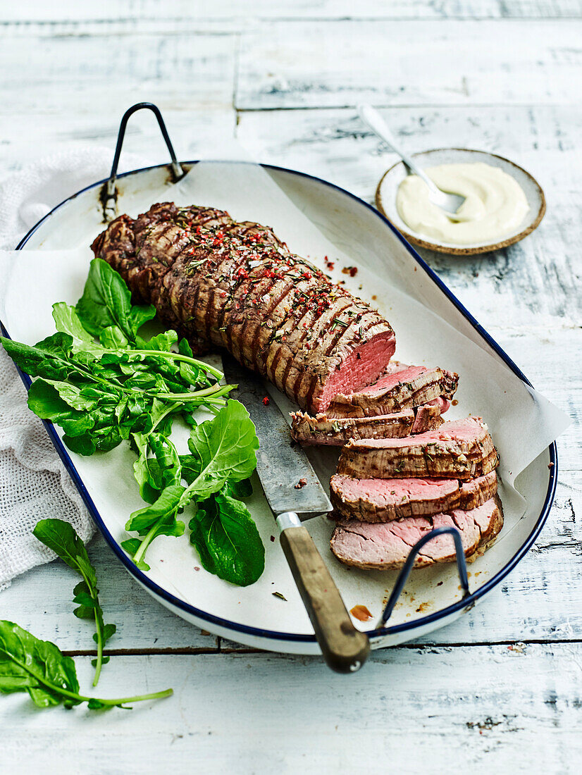 Pink pepper beef fillet with horseradish cream