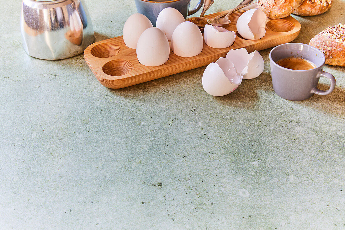 Eggs, coffee and rolls