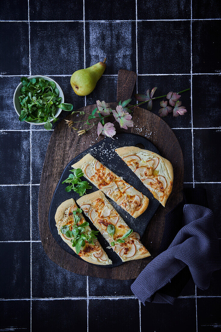 Gorgonzola-Birnen-Tarte