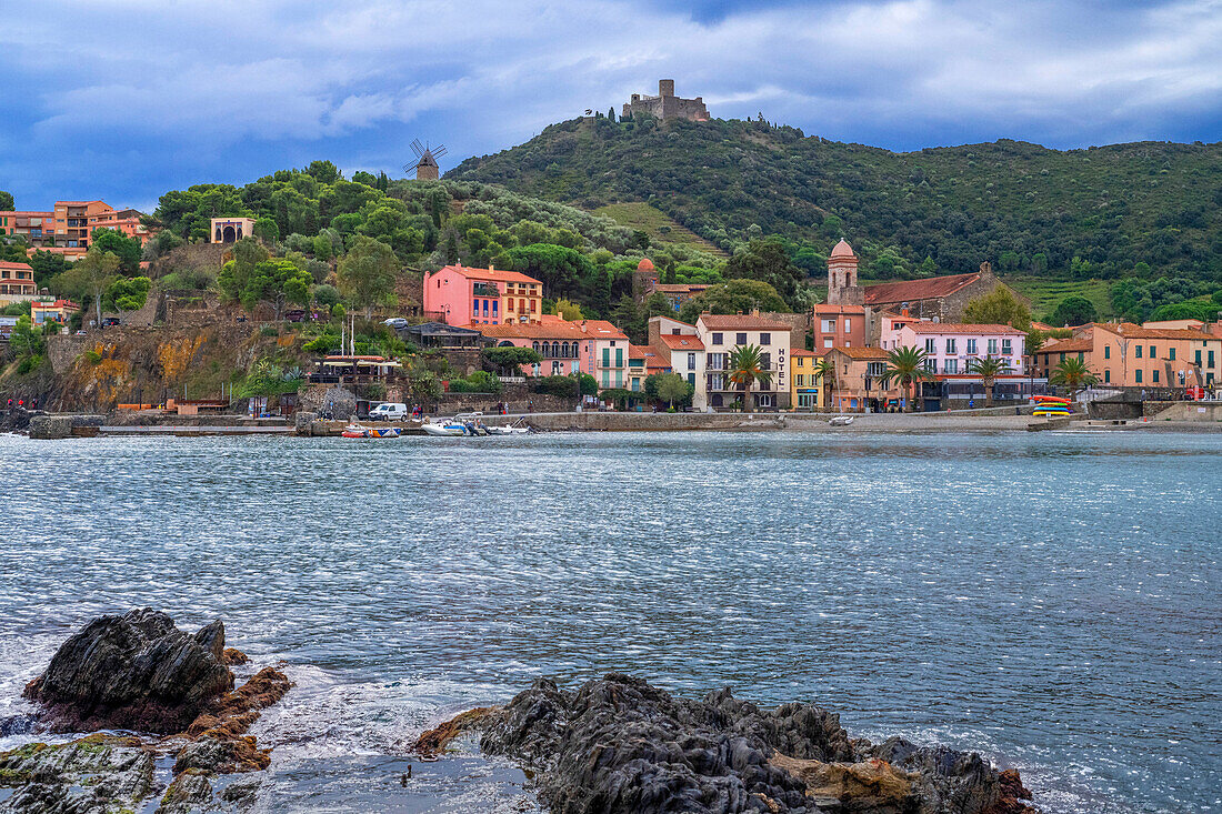 Landscape seaside beach of the picturesque village of Collioure, near Perpignan at south of France Languedoc-Roussillon Cote Vermeille Midi Pyrenees Occitanie Europe