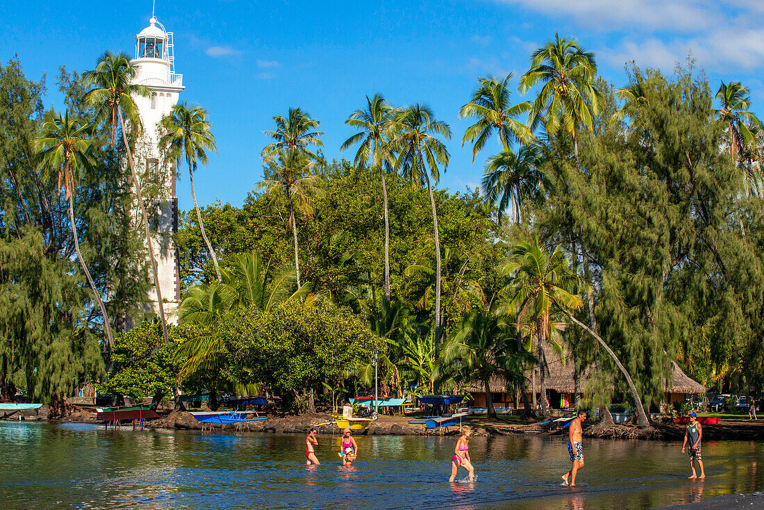 Venus Point Leuchtturm (auch Pointe Venus genannt), Insel Tahiti, Französisch-Polynesien, Tahiti Nui, Gesellschaftsinseln, Französisch-Polynesien, Südpazifik.