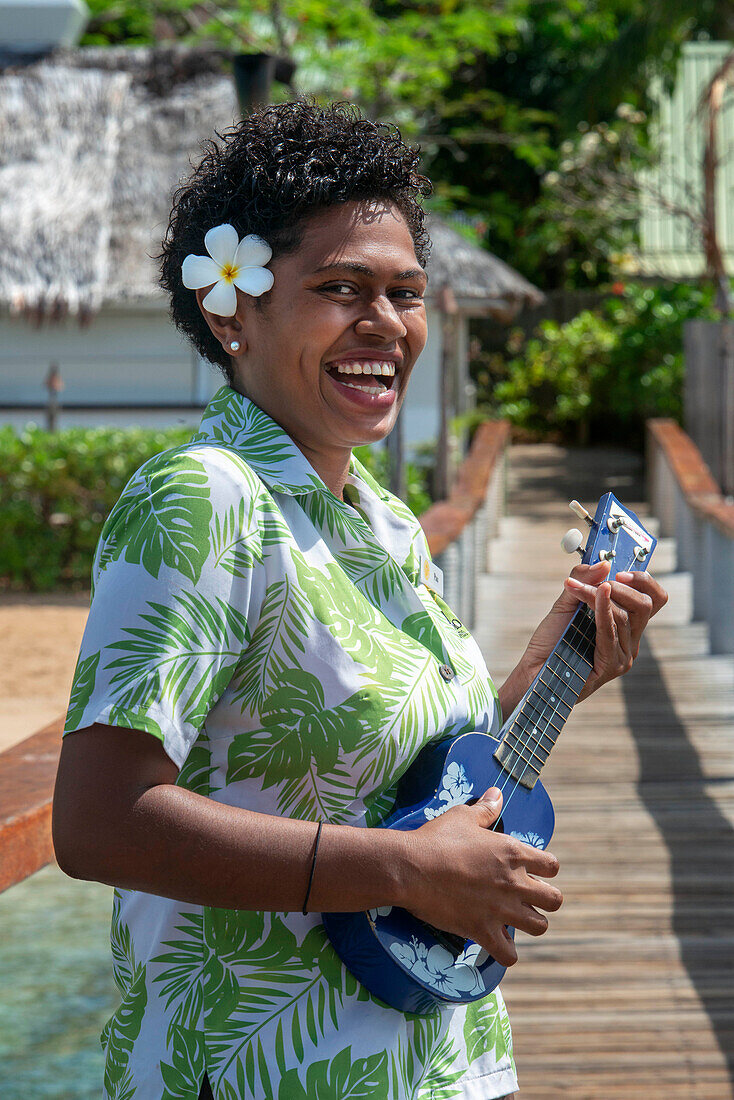 Traditionelle fidschianische Lieder und Musik im Malolo Island Resort und Likuliku Resort, Mamanucas Inselgruppe Fidschi