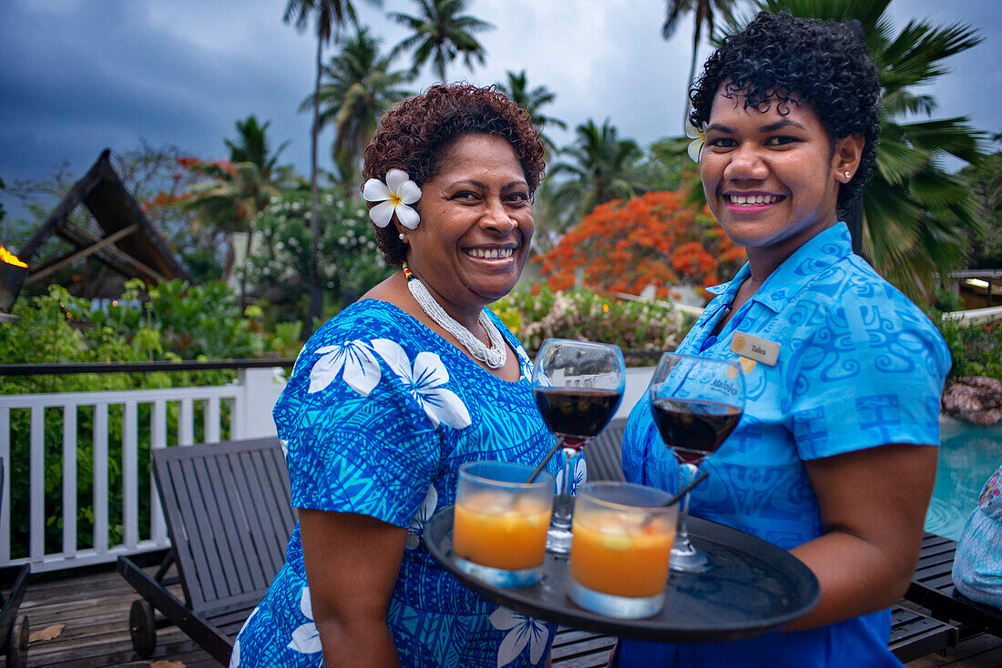 Cocktails in the bar restaurant Malolo Island Resort and Likuliku Resort, Mamanucas island group Fiji