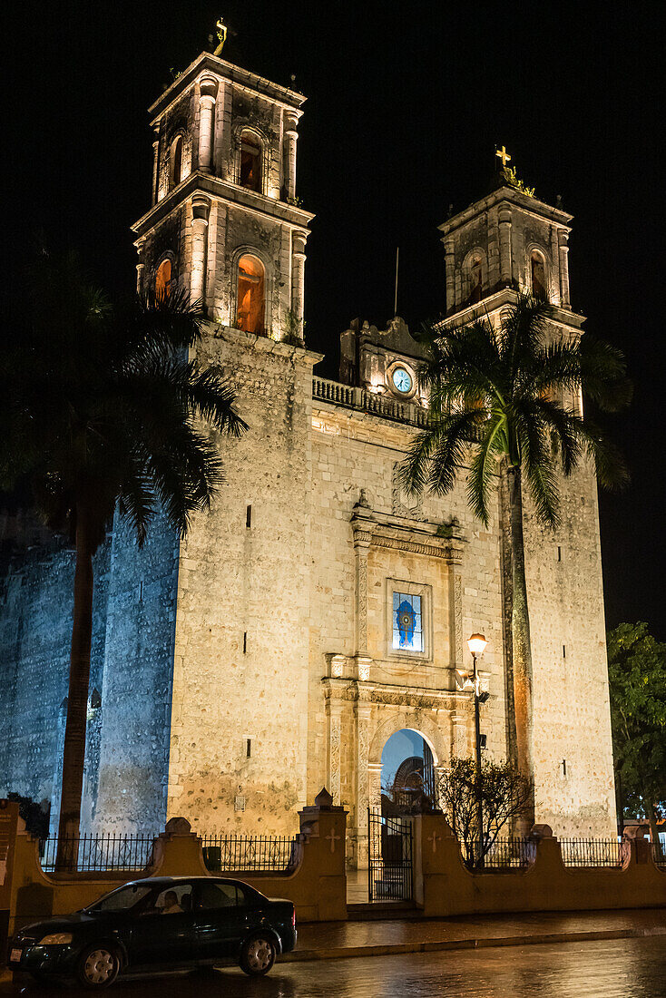 The Church of San Servasio, or Saint Servatius, was rebuilt beginning in 1706 to replace an earlier church built in 1545 by Franciscan friars in Valladolid, Yucatan, Mexico.