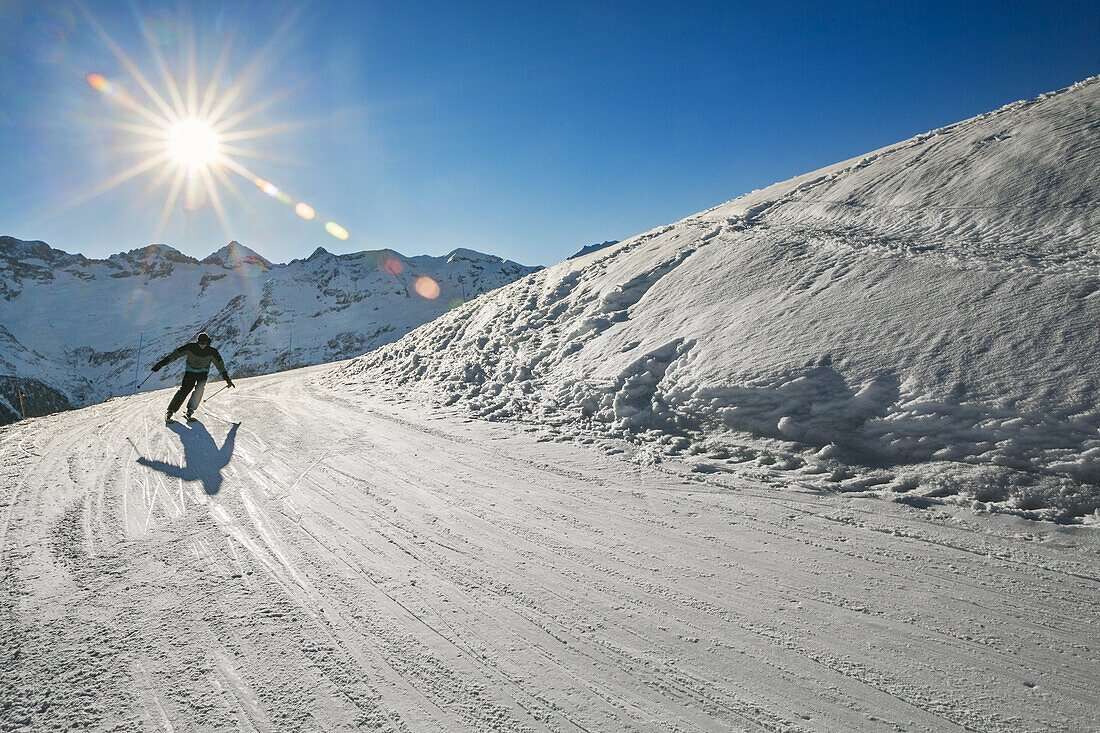 Skigebiet Luchon- Superbagneres. Bagneres de Luchon. Haute-Garonne. Midi-Pyrenäen. Frankreich.