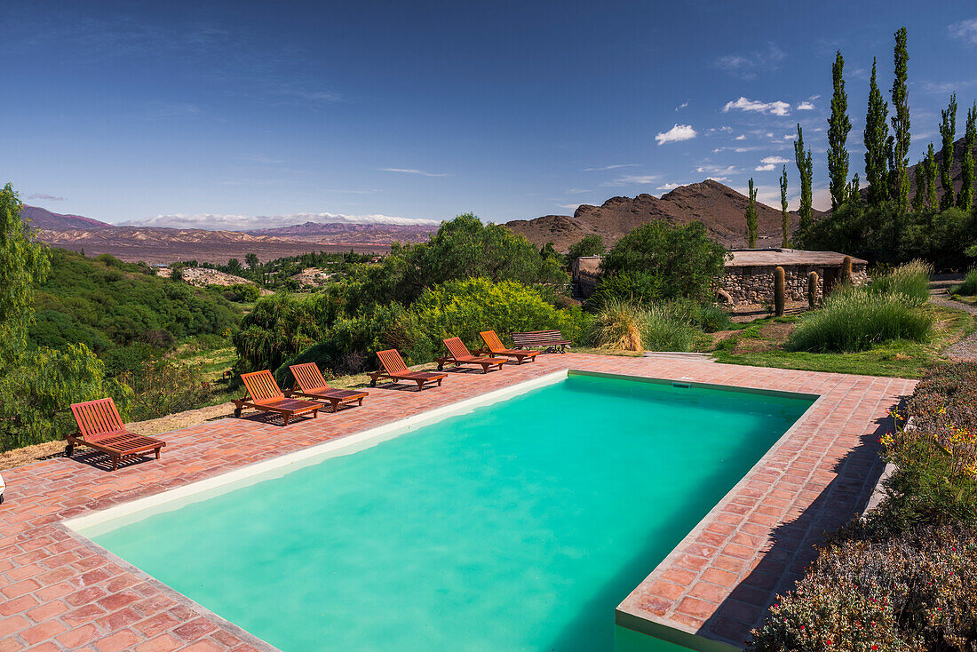 Schwimmbad im La Merced del Alto Hotel und Spa, Cachi, Cachi-Tal, Provinz Salta, Nordargentinien