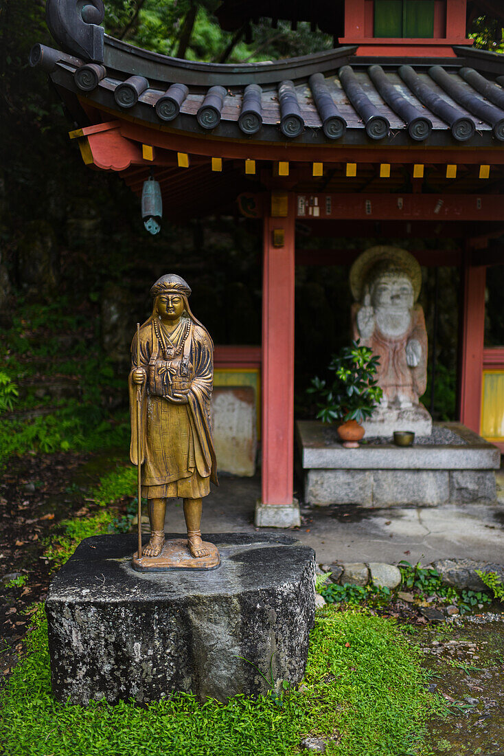 Otagi Nenbutsu-ji Buddhist temple in the Arashiyama neighborhood of Kyoto, Japan