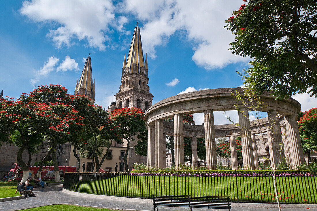 Rotunda de los Jaliscienses Illustres (Rotunde für verdiente Männer und Frauen aus Jalisco), Guadalajara, Mexiko.